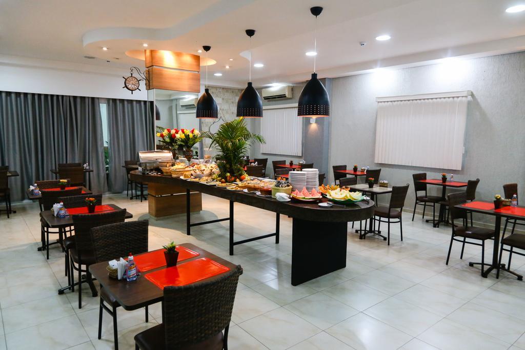 回响经典酒店 Pôrto Velho 外观 照片